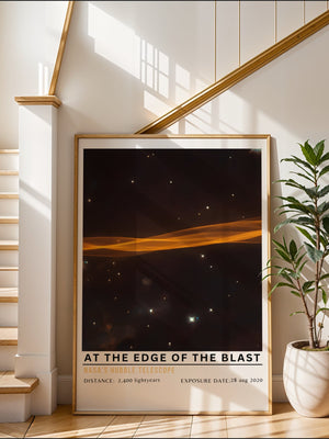 At the Edge of the Blast Plakat - 21 x 29.7 cm (A4) - Nellastore
