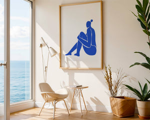 Blue Seated Figure Plakat - 21 x 29.7 cm (A4) - Nellastore