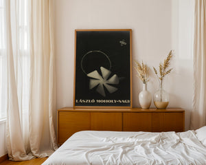 László Moholy - Nagy - Pinwheel And Other Shapes Plakat - 21 x 29.7 cm - Nellastore