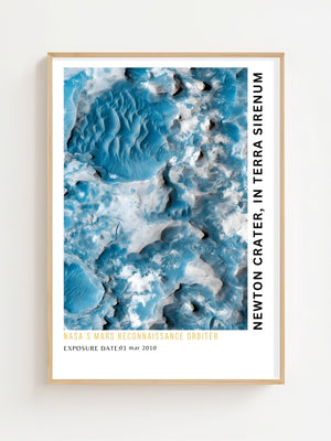 Newton Crater, in Terra Sirenum Plakat - 21 x 29.7 cm (A4) - Nellastore