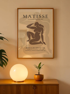 Seated Female Figure Plakat - 21 x 29.7 cm (A4) - Nellastore