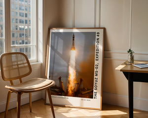 The Soyuz MS - 02, Expedition 49 Plakat - 21 x 29.7 cm (A4) - Nellastore