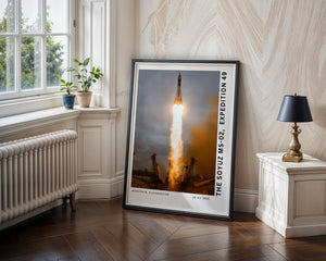 The Soyuz MS - 02, Expedition 49 Plakat - 21 x 29.7 cm (A4) - Nellastore