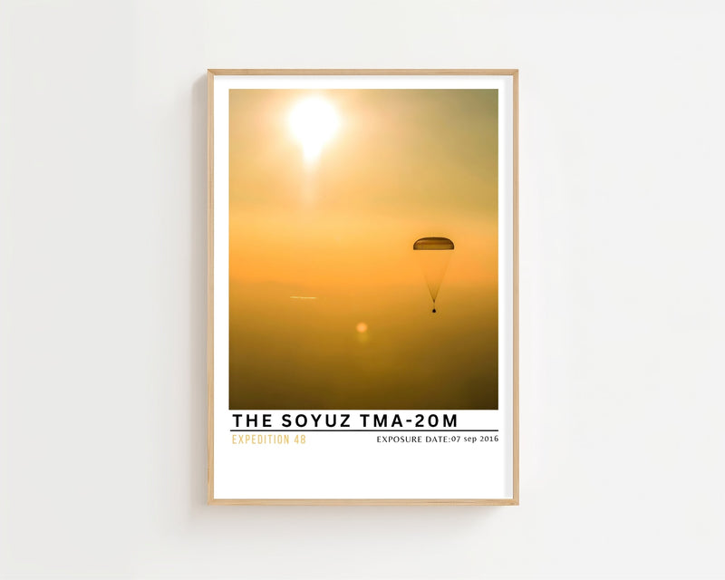 The Soyuz TMA - 20M Plakat - 21 x 29.7 cm (A4) - Nellastore