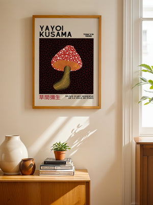 Yayoi Kusama - Red Mushroom Infinity Plakat - 21 x 29.7 cm (A4) - Nellastore