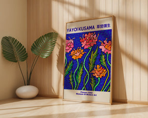 Yayoi Kusama - Vibrant Floral Dreamscape Plakat - 21 x 29.7 cm (A4) - Nellastore