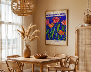 Yayoi Kusama - Vibrant Floral Dreamscape Plakat - 21 x 29.7 cm (A4) - Nellastore